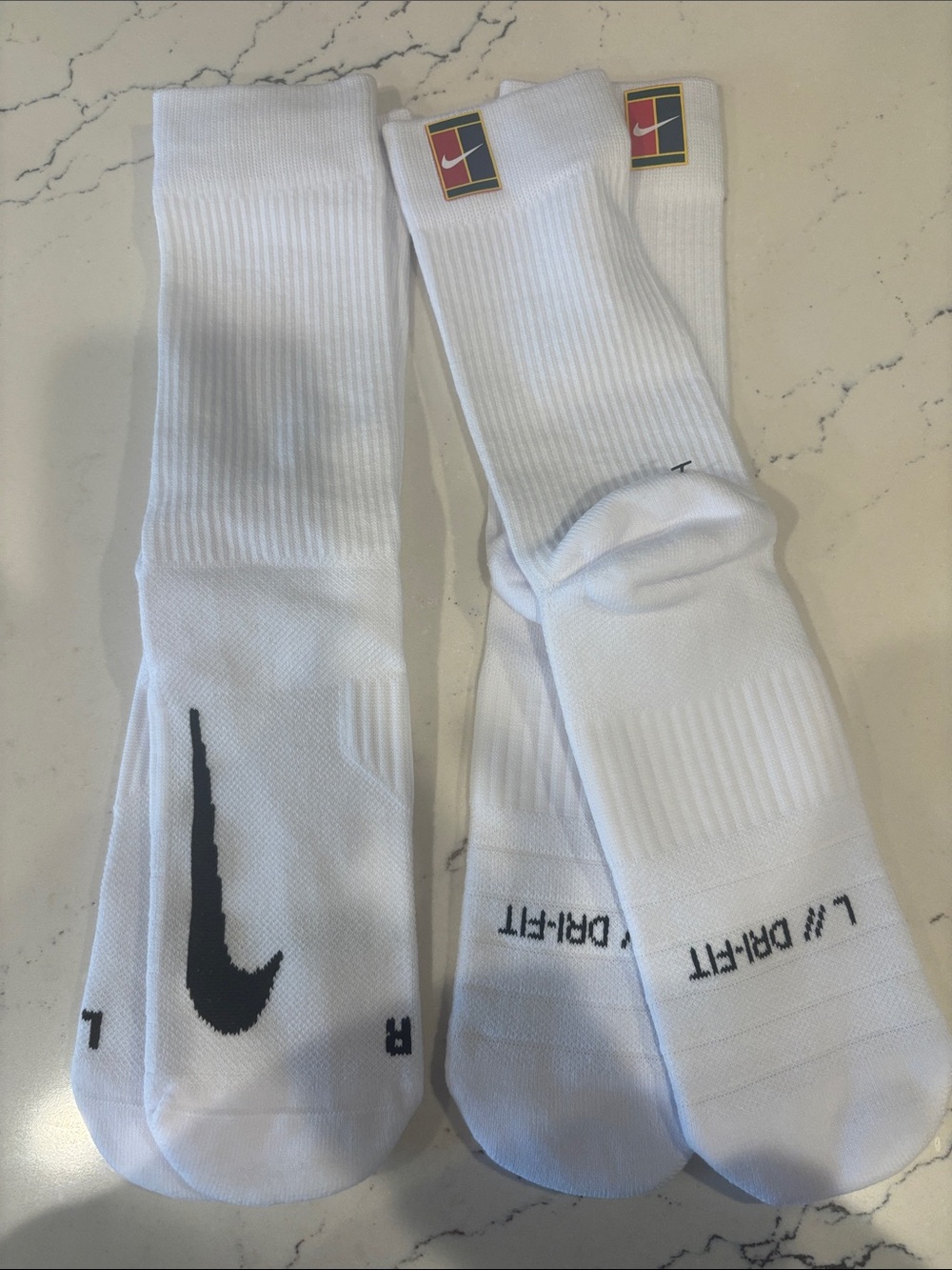 Nike White Crew Athletic Socks - 2 Pack *Dri-Fit* Men’s Large NWOT